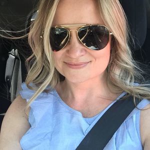 Meet your Posher, April